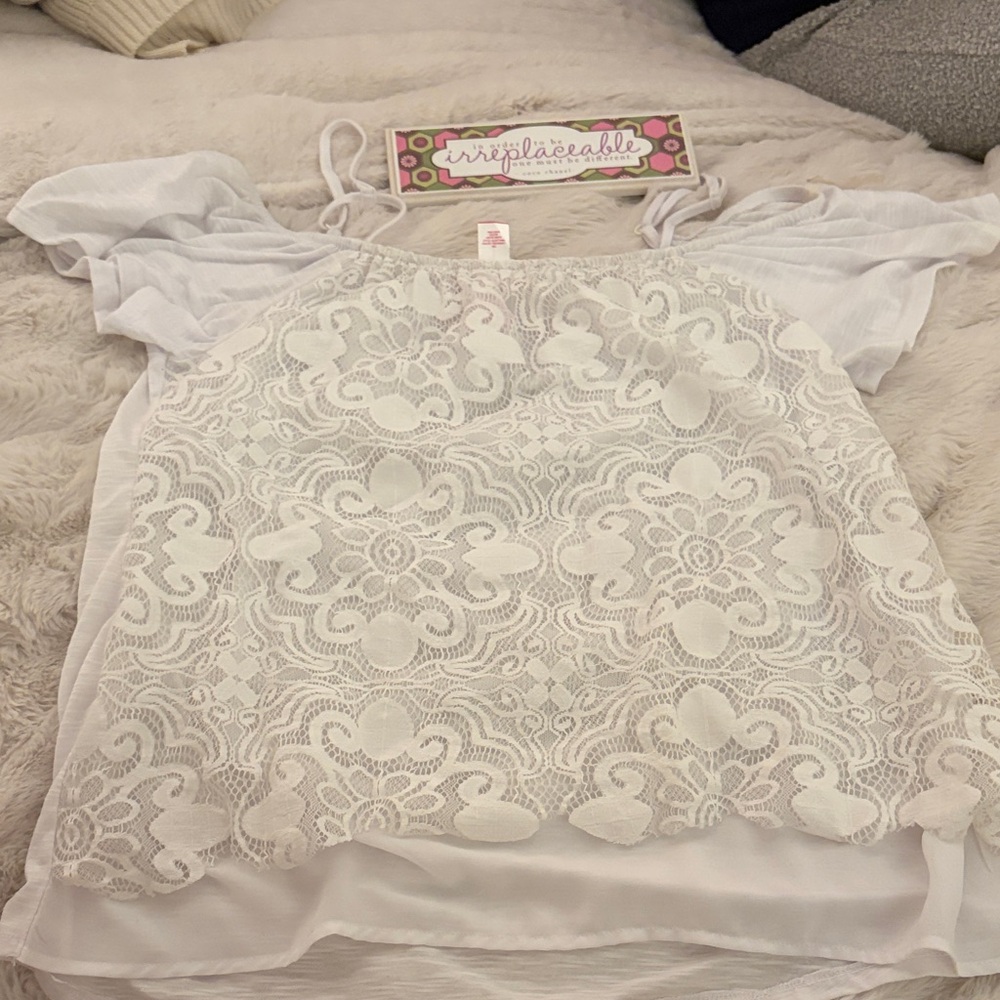 No Boundaries White Lace Blouse